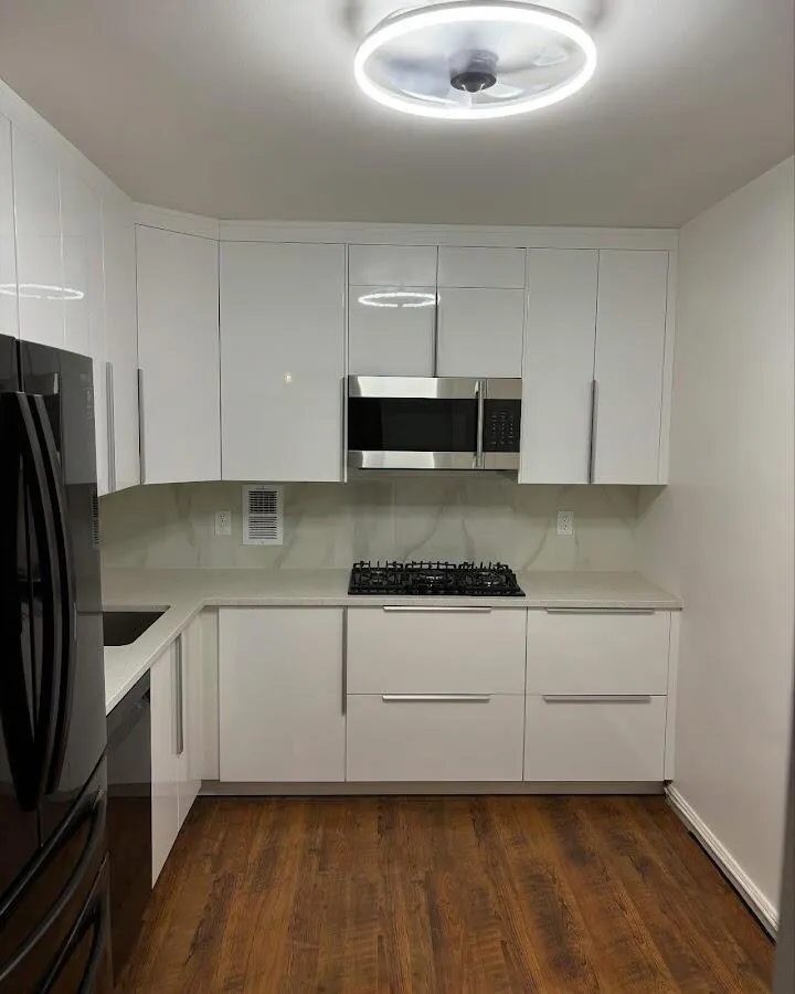 Renovated kitchen with quartz countertops in East Earl
